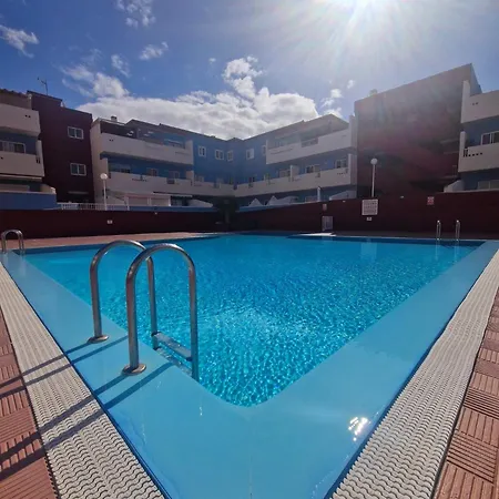 Canela Tenerife * 圭马尔港